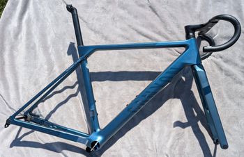 Used Canyon Ultimate CF SLX 8 Di2 2024 Frameset 2024 Road & Gravel