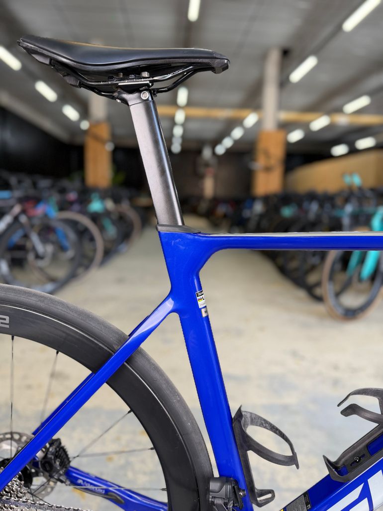 Použité Giant Propel Advanced Di2 Carbon 2024 Road & Gravel — obrázek 8 z 24