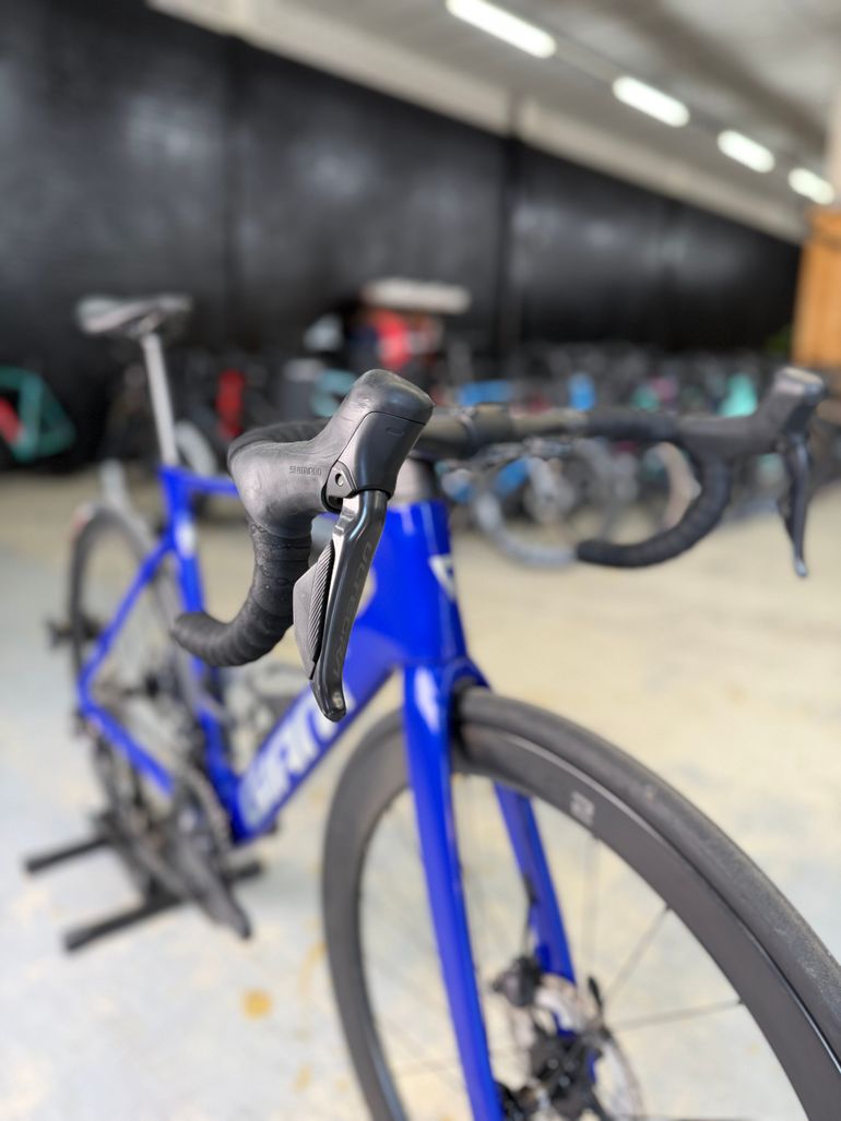 Použité Giant Propel Advanced Di2 Carbon 2024 Road & Gravel — obrázek 7 z 24