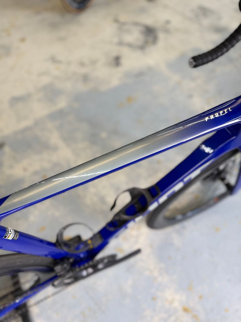 Použité Giant Propel Advanced Di2 Carbon 2024 Road & Gravel — obrázek 14 z 24