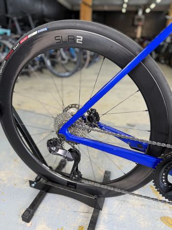 Použité Giant Propel Advanced Di2 Carbon 2024 Road & Gravel — obrázek 13 z 24