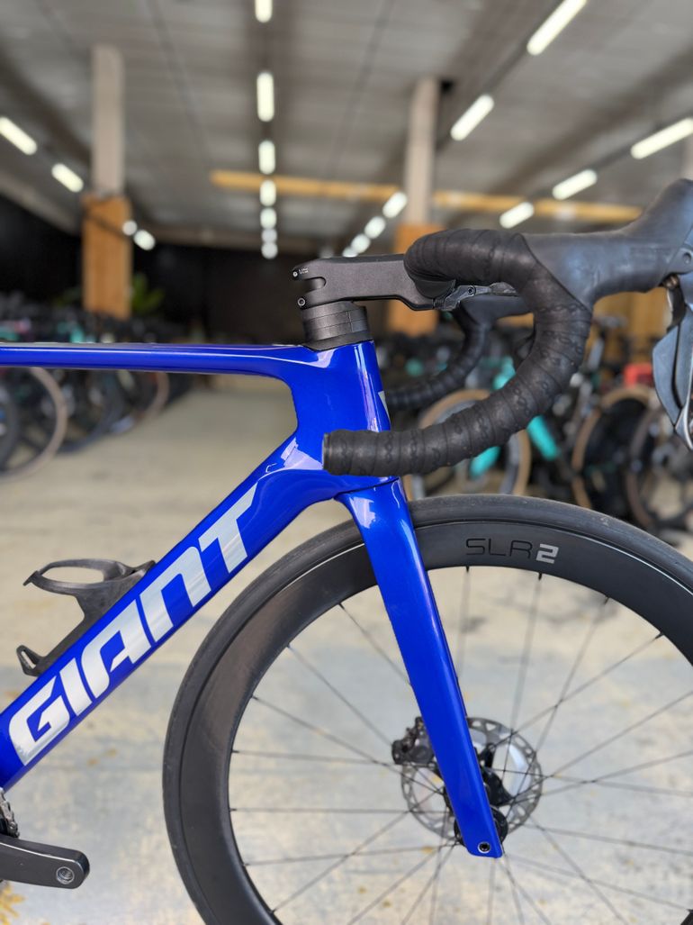 Použité Giant Propel Advanced Di2 Carbon 2024 Road & Gravel — obrázek 5 z 24