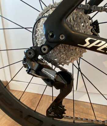 Used Specialized S-Works Tarmac SL7 - Shimano Dura-Ace Di2 2022 2022 Road & Gravel, Red — image 4 of 6
