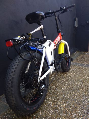 Używany E Boob Fatbike 2027 Urban — zdjęcie 3 z 4