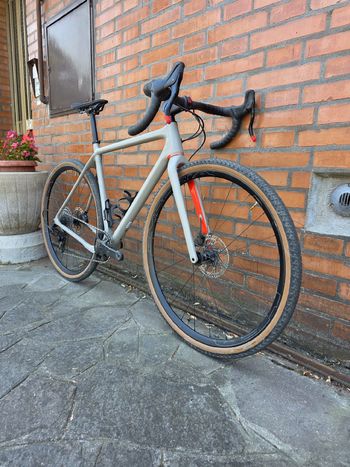 Używany Open U.P. EKAR 2022 2022 Road & Gravel — zdjęcie 4 z 9