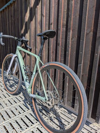 Used Orbea TERRA H40 2024 2024 Road & Gravel, Green — image 2 of 8