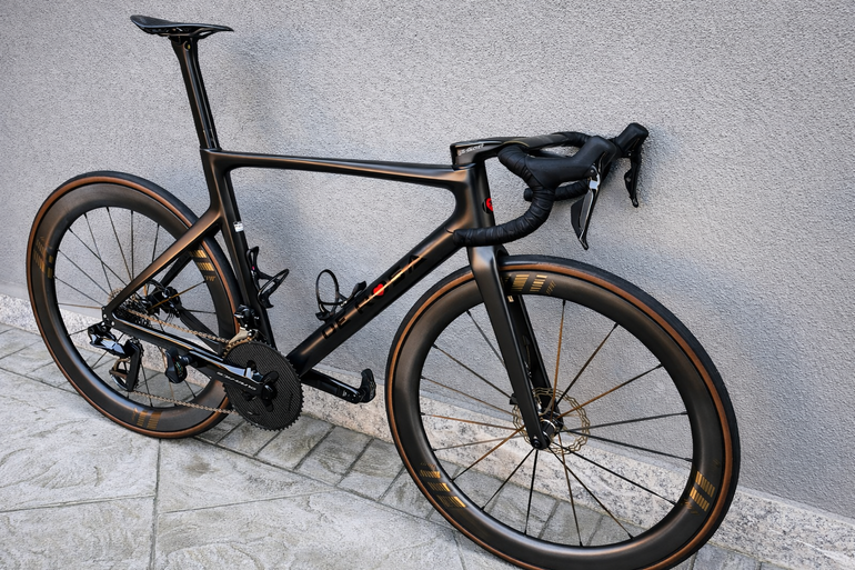Used De Rosa 70 Pirinfarina 2024 Road & Gravel, Black — image 4 of 9