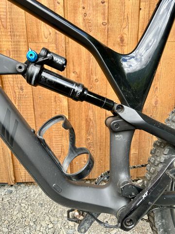 Gebrauchtes Canyon Spectral CF 8.0 2020 2020 Mountainbike, Schwarz, 27.5 — Bild 10 von 18