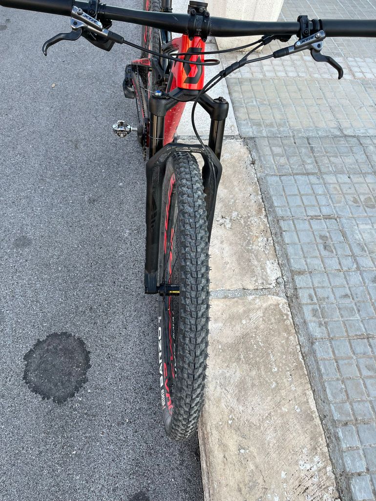 Używany Scott spark Custom SRAM GX Eagle AXS 2020 Mountainbike — zdjęcie 4 z 6