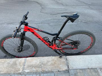 Used Scott spark Custom SRAM GX Eagle AXS 2020 Mountainbike, Red — image 2 of 6
