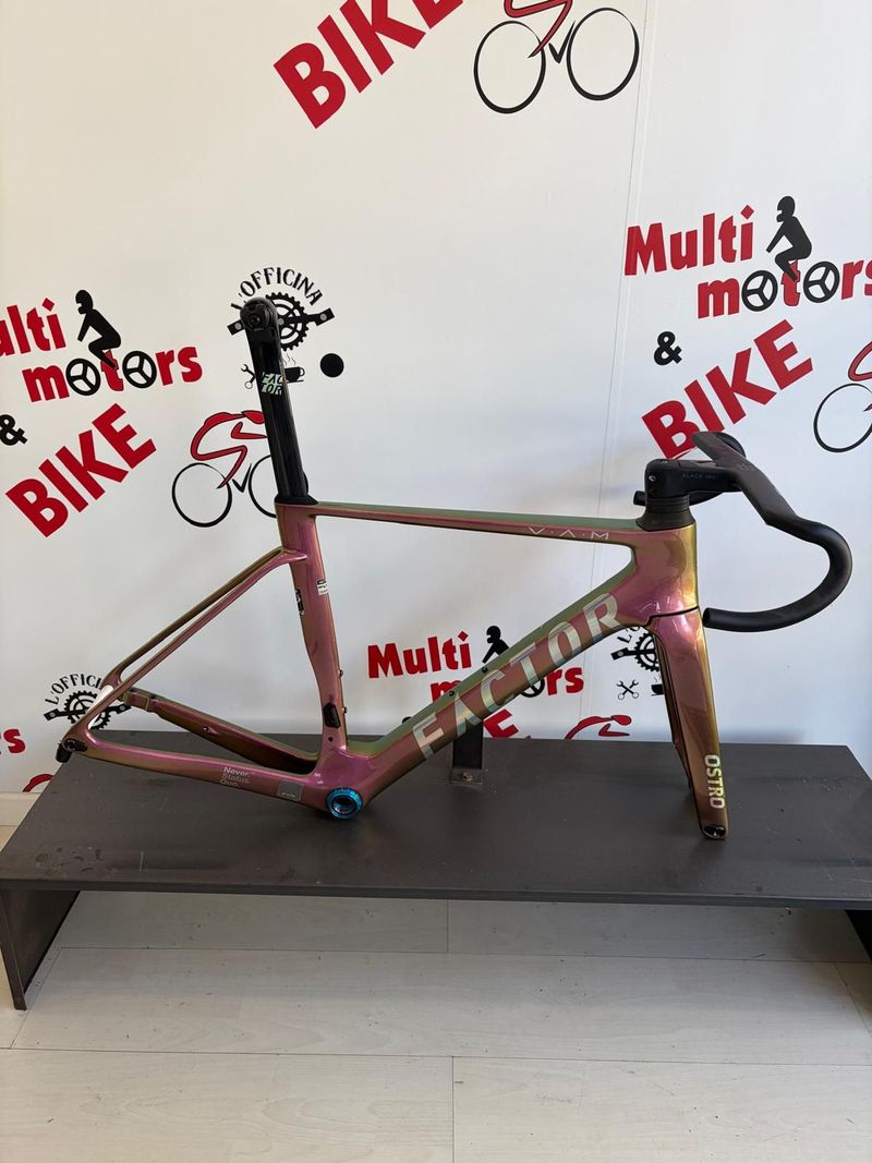Used Factor OSTRO VAM Scarab - Frameset Premium 2025 Frameset 2025 Road & Gravel