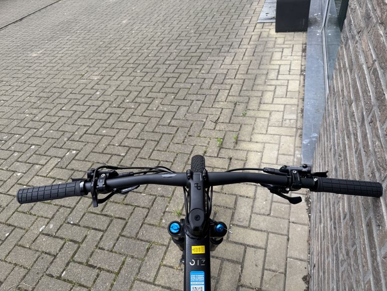Tweedehands Orbea OIZ M21 2024 2024 Mountainbike — afbeelding 4 van 4