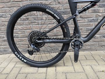 Brugt Orbea OIZ M21 2024 2024 Mountainbike — billede 3 af 4