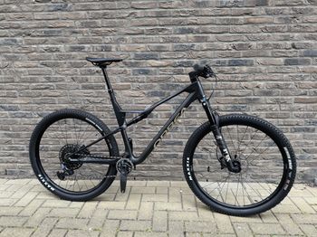 Tweedehands Orbea OIZ M21 2024 2024 MTB