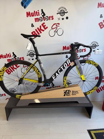 Factor OSTRO VAM - Frameset Premium 2024 Frameset 2024 Road & Gravel de segunda mano
