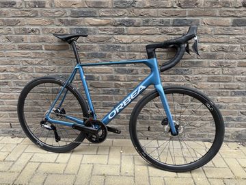 Orbea ORCA M20iTEAM 2024 2024 Road & Gravel usato