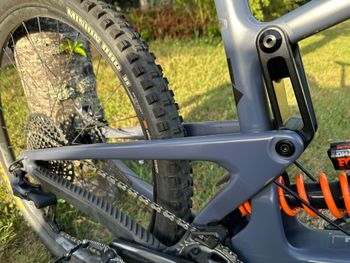 Used Santa Cruz Megatower S / Carbon C / 29 2021 Frameset 2021 Mountainbike, Purple, 29 — image 6 of 9