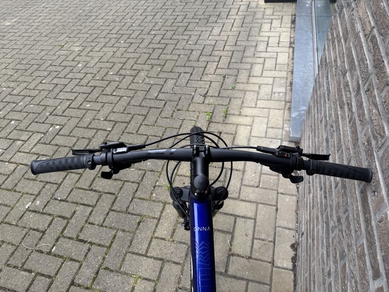 Used Orbea ONNA 50 2024 2024 Mountainbike, Blue, 27.5, 29 — image 4 of 4