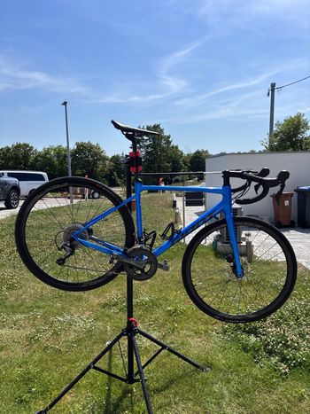 Giant Contend SL 2 Disc 2020 2020 Road & Gravel d'occasion — image 4 sur 7