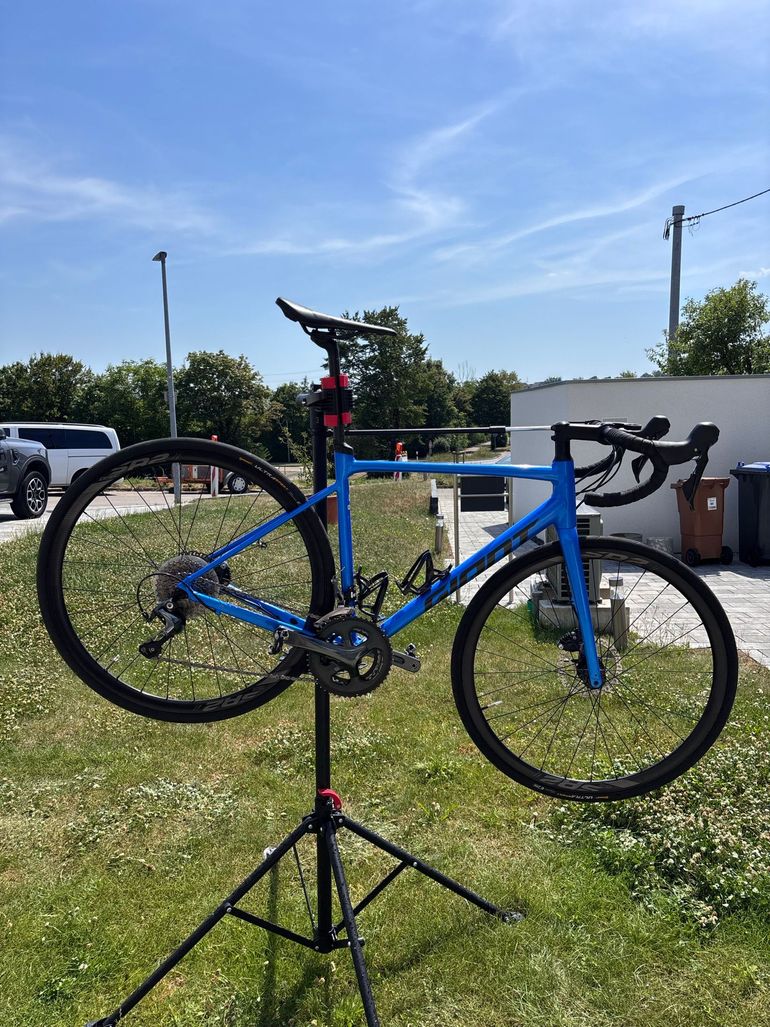 Giant Contend SL 2 Disc 2020 2020 Road & Gravel d'occasion — image 4 sur 7