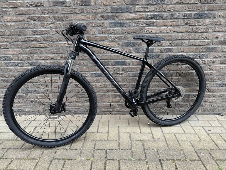 Used Orbea ONNA 50 2024 2024 Mountainbike, Black, 27.5, 29 — image 2 of 4