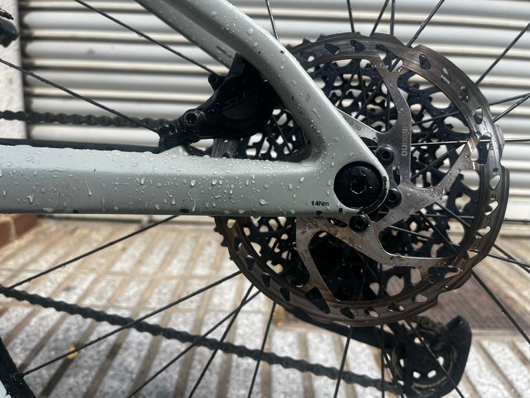 Used BMC Fourstroke 01 LT TWO 2021 2021 Mountainbike, Light Gray, 29 — image 7 of 13