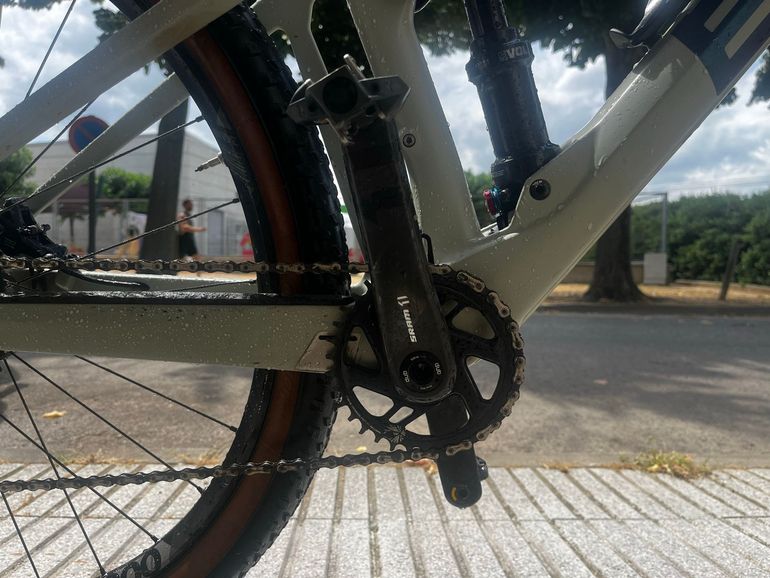 Used BMC Fourstroke 01 LT TWO 2021 2021 Mountainbike, Light Gray, 29 — image 9 of 13