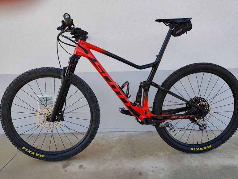 Použité Scott Spark RC Team 2020 Mountainbike — obrázek 2 z 7
