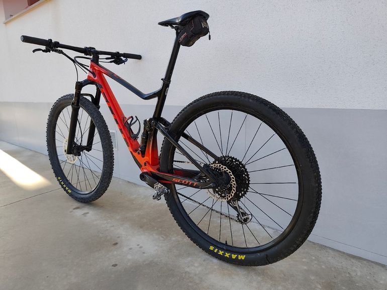 Použité Scott Spark RC Team 2020 Mountainbike — obrázek 5 z 7