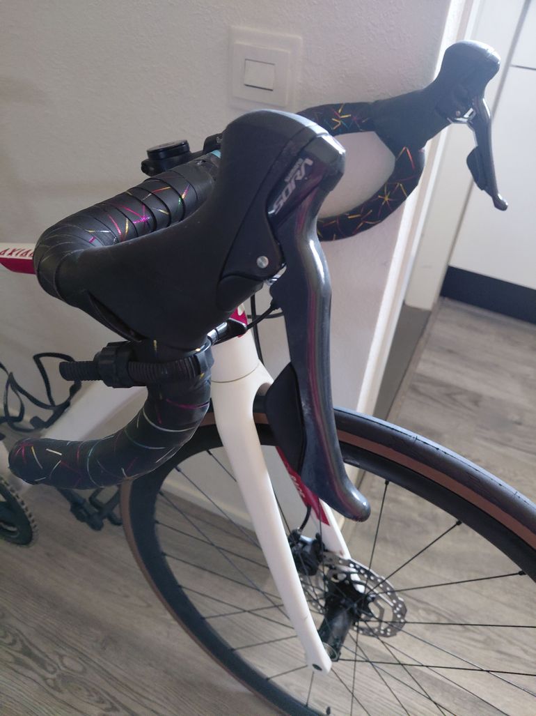 Used CUBE AXIAL WS Pro Disc 2019 2019 Road & Gravel, White — image 6 of 10