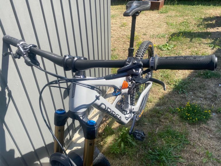 Gebrauchtes Orbea Occam Shimano XTR 2023 Mountainbike, Hellgrau — Bild 2 von 14