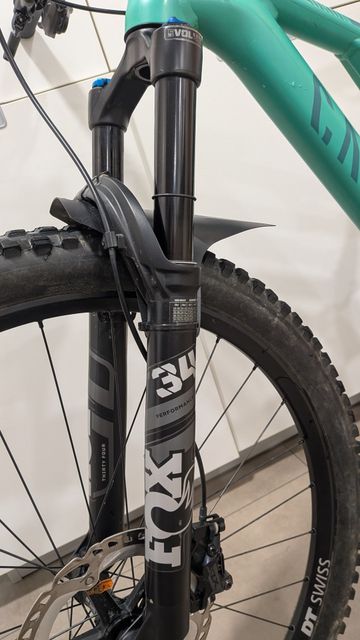 Used Canyon Neuron 7 2022 2022 Mountainbike, Green, 27.5, 29 — image 12 of 27