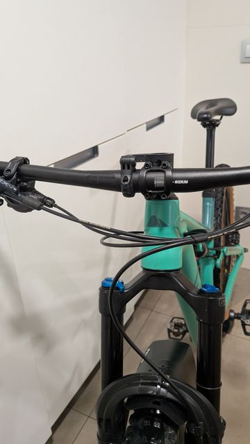 Used Canyon Neuron 7 2022 2022 Mountainbike, Green, 27.5, 29 — image 16 of 27