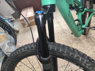 Used Canyon Neuron 7 2022 2022 Mountainbike, Green, 27.5, 29 — image 22 of 27