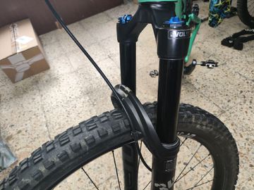 Used Canyon Neuron 7 2022 2022 Mountainbike, Green, 27.5, 29 — image 23 of 27