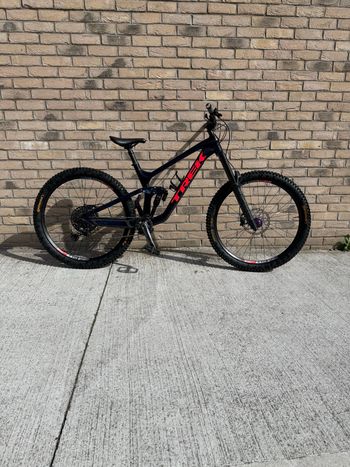 Tweedehands Trek Slash 9.8 XT Gen 5 2023 2023 Mountainbike — afbeelding 8 van 11