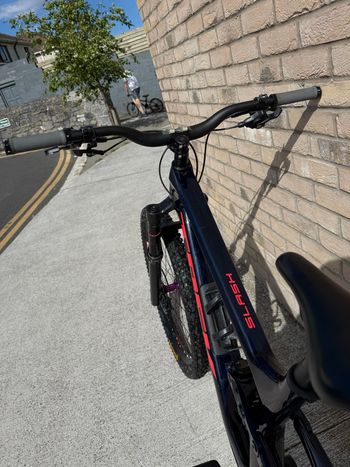 Tweedehands Trek Slash 9.8 XT Gen 5 2023 2023 Mountainbike — afbeelding 5 van 11