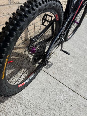 Tweedehands Trek Slash 9.8 XT Gen 5 2023 2023 Mountainbike — afbeelding 7 van 11