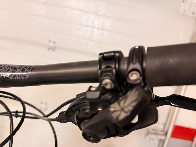 Orbea OIZ M10 2018 2018 Mountainbike d'occasion — image 3 sur 9