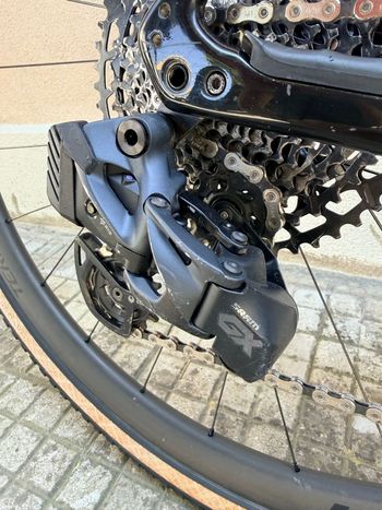 Used Specialized Diverge Comp Carbon 2023 2023 Road & Gravel, Black — image 4 of 18