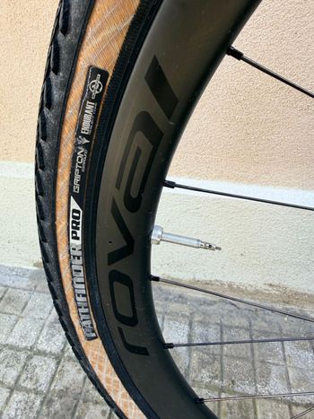 Used Specialized Diverge Comp Carbon 2023 2023 Road & Gravel, Black — image 12 of 18