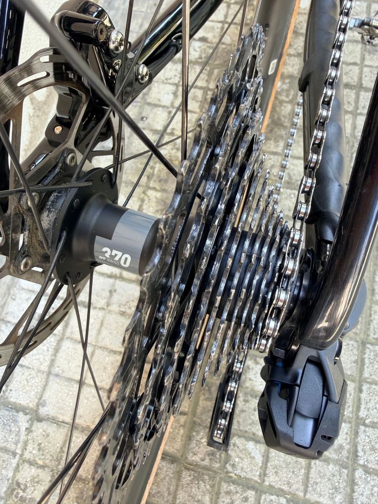 Used Specialized Diverge Comp Carbon 2023 2023 Road & Gravel, Black — image 6 of 18
