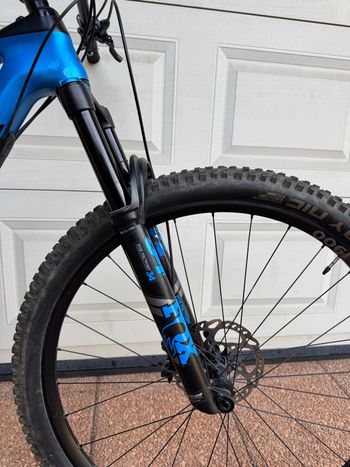 Gebrauchtes Canyon Neuron CF 8.0 2019 2019 Mountainbike, Blau — Bild 5 von 10