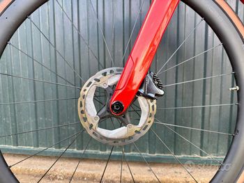 Použité Scott Addict RC 15 carbon 2021 2021 Road & Gravel — obrázek 2 z 7
