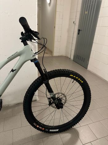 Specialized Stumpjumper Expert 2021 2021 Mountainbike de segunda mano, Verde — imagen 6 de 6