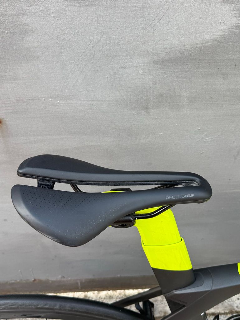 Trek Madone SL 6 Disc 2020 2020 Road & Gravel de segunda mano, Negro — imagen 9 de 14
