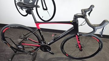 Tweedehands Giant Defy, Advanced 1 2021 2021 Road & Gravel — afbeelding 15 van 21