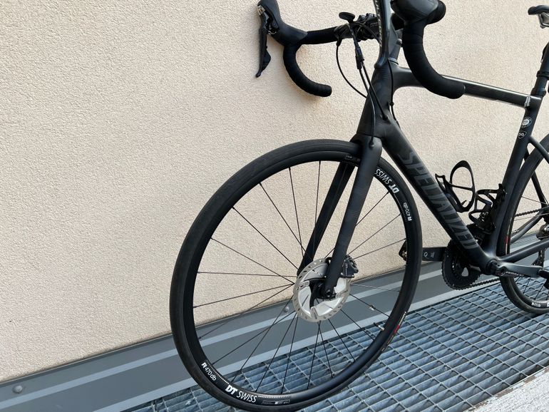 Used Specialized Tarmac SL6 Disc Comp 2022 2022 Road & Gravel, Black — image 2 of 5
