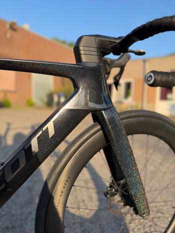 Used Scott Foil RC 20 2024 2024 Road & Gravel, Black — image 3 of 23
