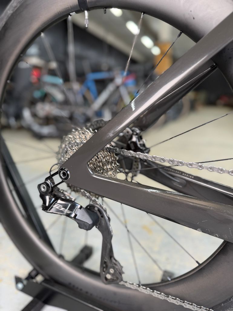 Used Scott Foil RC 20 2024 2024 Road & Gravel, Black — image 11 of 23